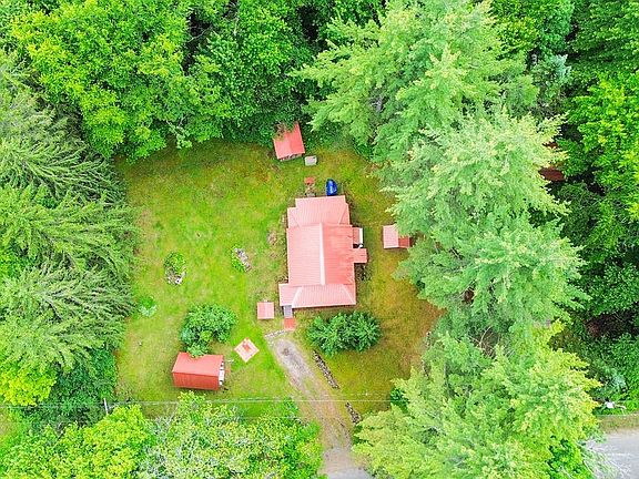 4th image of 134 Bull Hill Rd