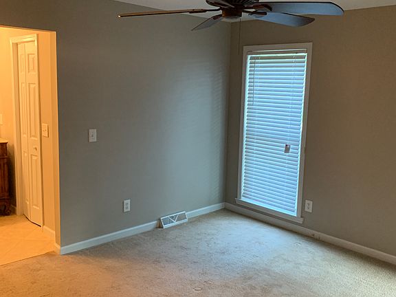 5th image of 107 Durham Dr