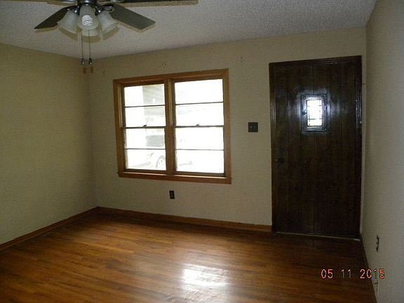 5th image of 540 N Stefka Dr