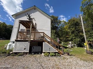 2521 Nys Rte #9N, Crown Point, NY 12928