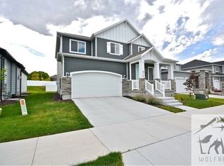 9718 S Kamari Dr, South Jordan, UT 84095