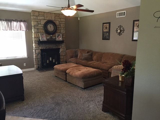 2nd image of 1412 S Sunrise Cir