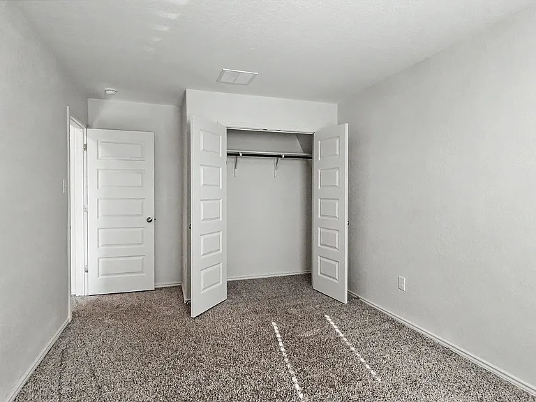 2437 Dielman Dr — Photo 21