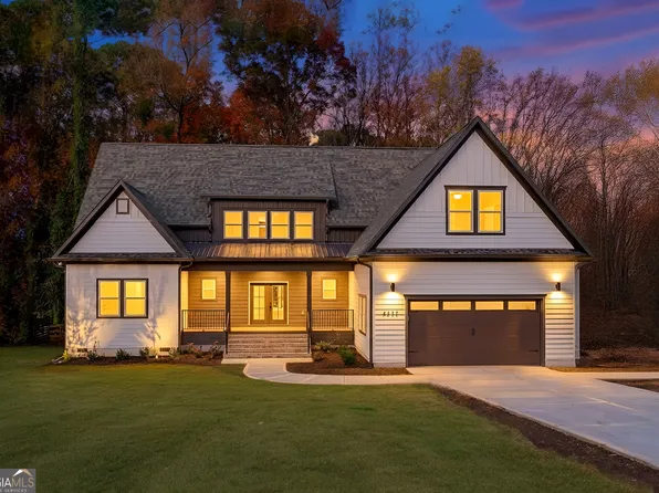 4557 Duncan Dr, Buford, GA 30518