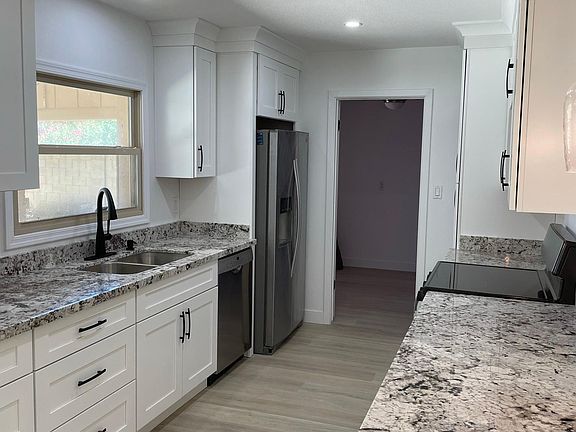 4th image of 3601 E Desert Cove Ave