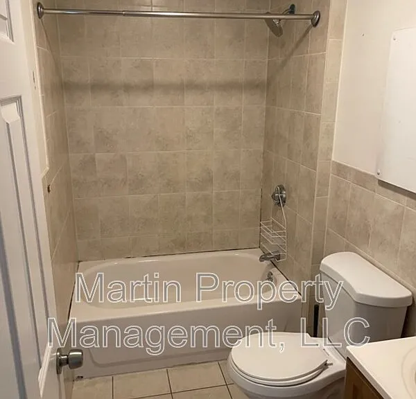 9 Guinan St #1 — Photo 11