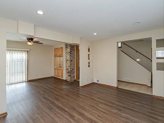 4th image of 1226 1st St NW