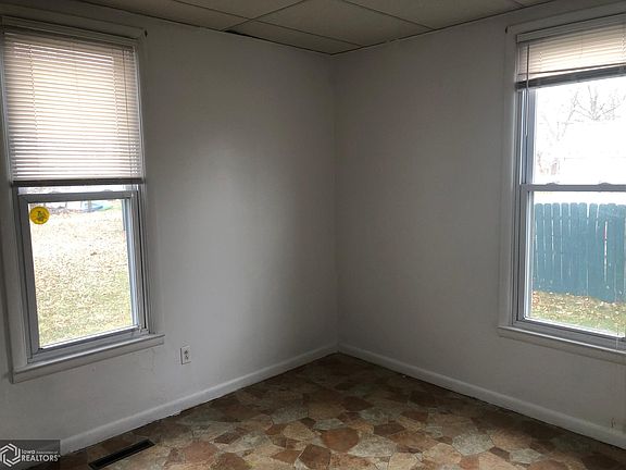 3rd image of 503 N West St