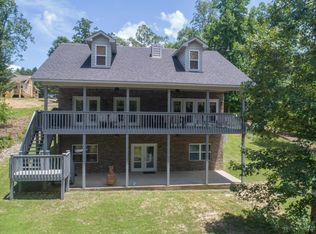 37 Fawn Ln, Double Springs, AL 35553