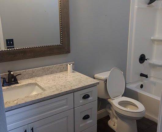 5th image of 4006 Prescott Dr