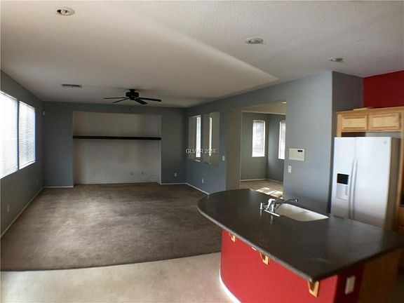 5th image of 5590 Coral Gate St