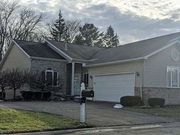 2nd image of 1419 Weatherhill Ct #11