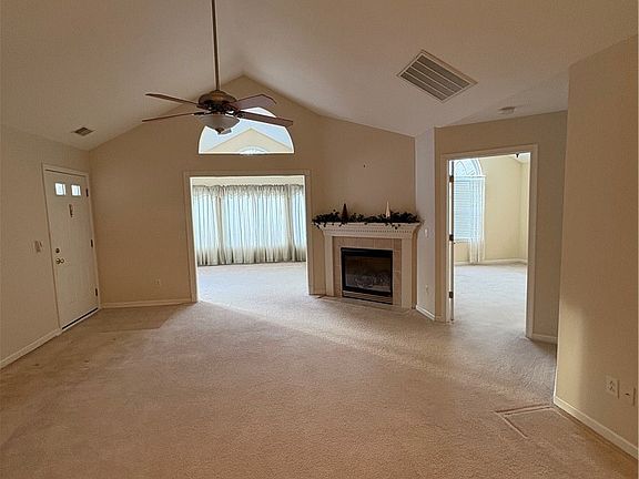 5th image of 1958 S Lincoln Ave Unit 4