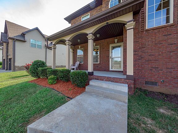 3rd image of 3173 Timberdale Dr
