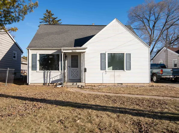 1920 Hamilton St, Oshkosh, WI 54901