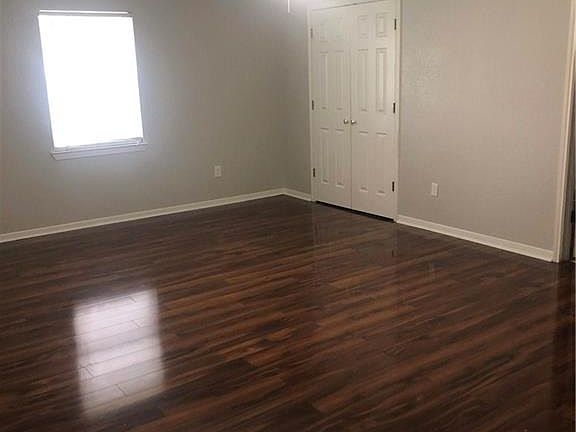 4th image of 3811 Split Oak Dr