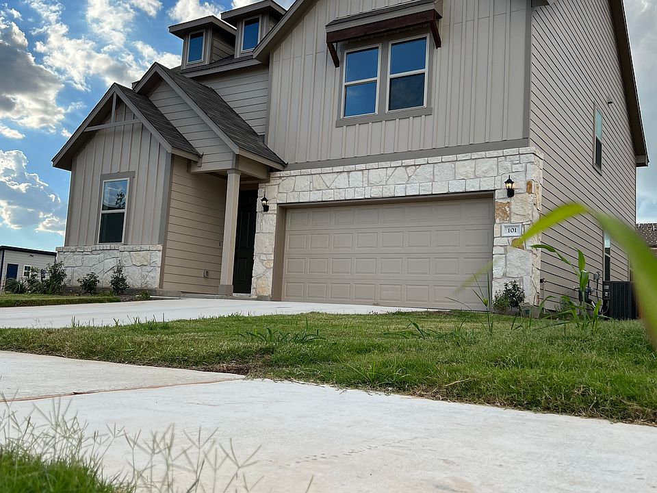 1st image of 101 Lyrebird Ln