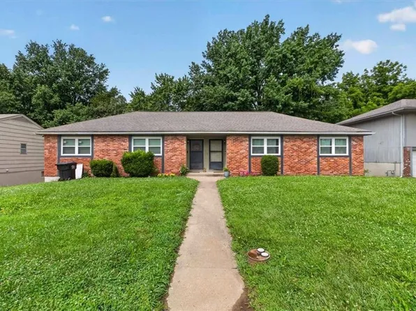 8310 Sterling Ave, Raytown, MO 64138