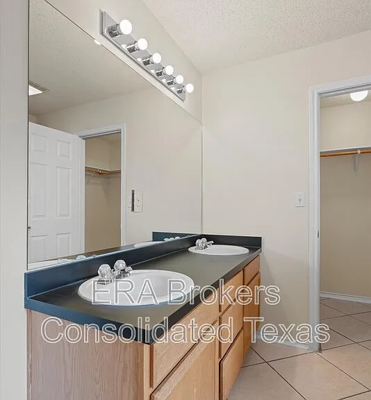 101 Ina Ct — Photo 13