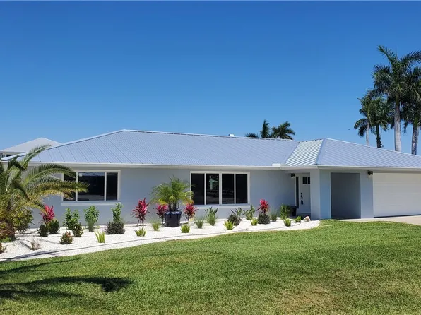 3778 San Carlos Dr, Saint James City, FL 33956