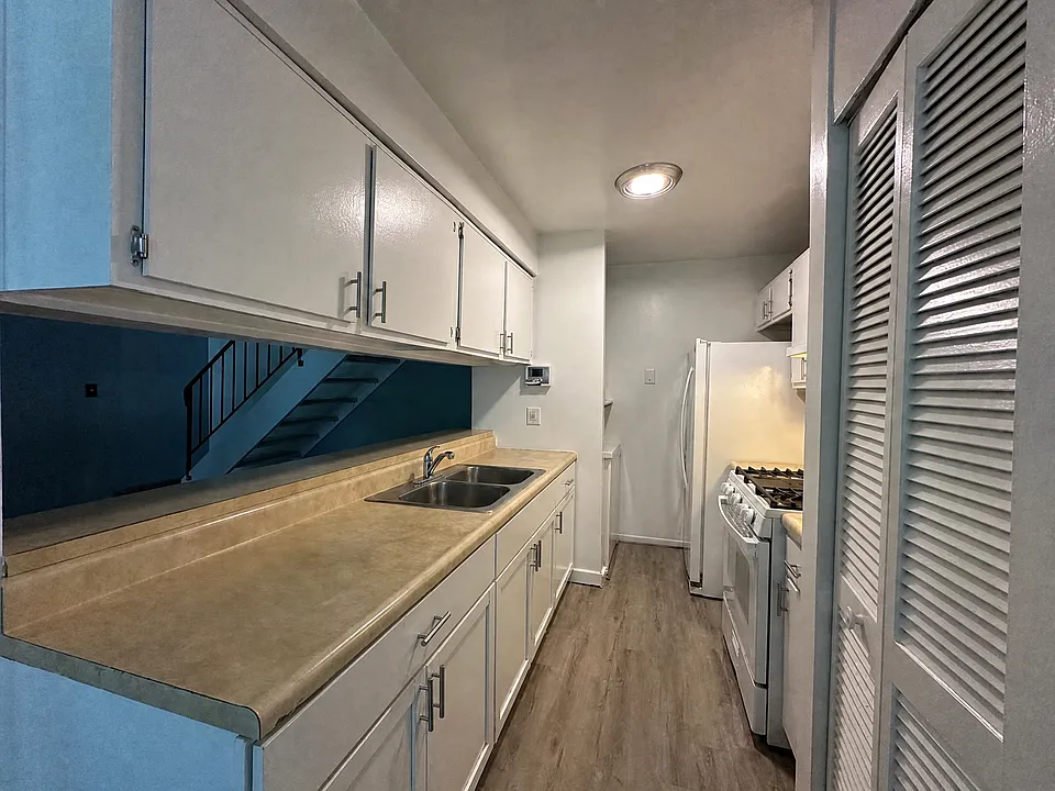 6975 Fillmore Dr #1