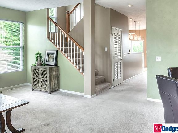 4th image of 16327 Sherwood Ave