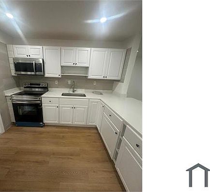 1st image of 1611 NE 32nd Pl