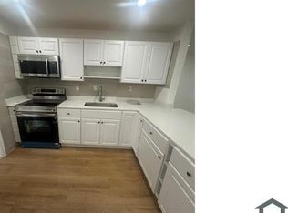 1611 NE 32nd Pl, Pompano Beach, FL 33064