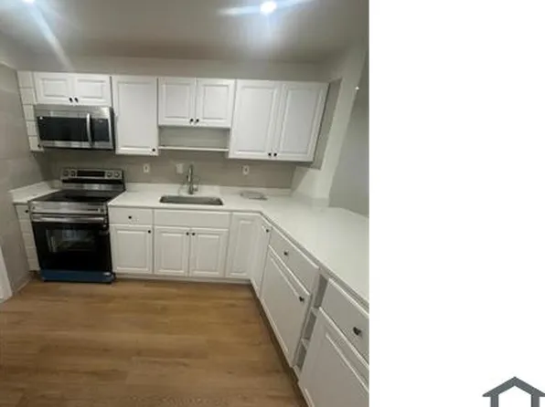1611 NE 32nd Pl, Pompano Beach, FL 33064
