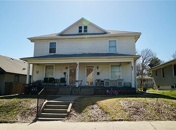 3rd image of 2714-16 E Jules St