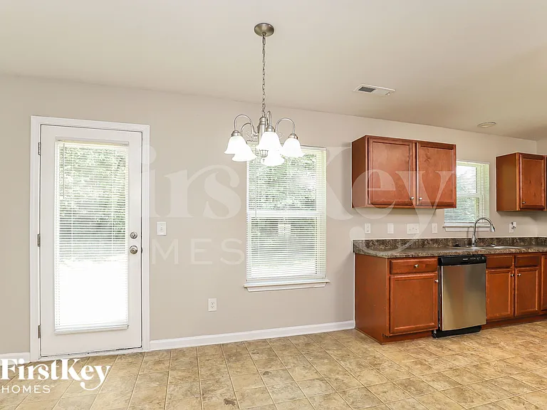 2322 Deerbrook Forest Ln — Photo 7