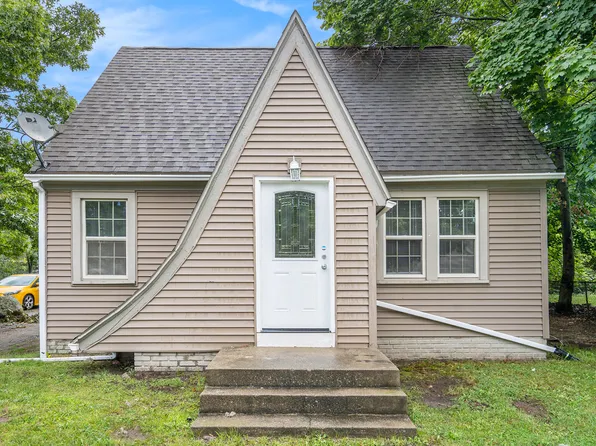 1215 California Ave, Kalamazoo, MI 49006