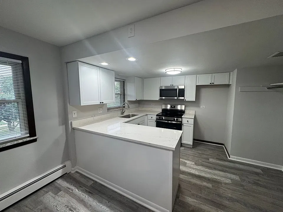 12710 Elm St & 12711 Highland Ave & 2645, 2647, 2649, 2651 W 127th Burr Oak