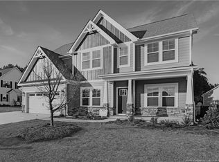 326 Valley Rd, Fayetteville, NC 28305