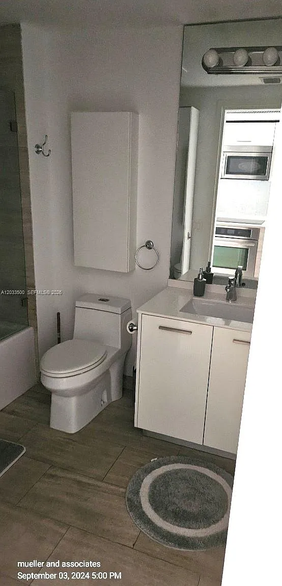 Studio, 362 sqft, $2,500 — Photo 4