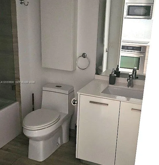 1300 Brickell Bay Dr #2112 — Photo 5