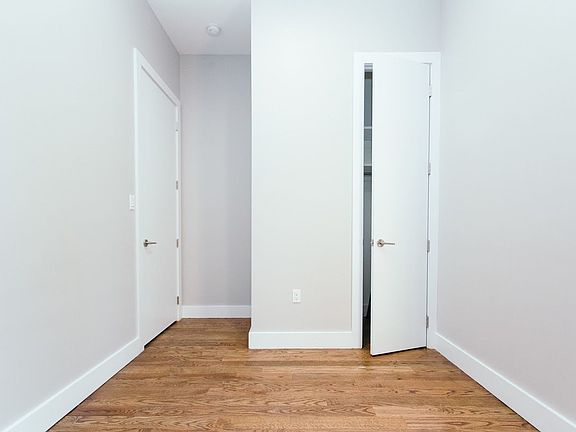 5th image of 294 Powers St #3BI
