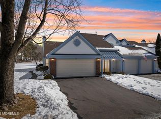 180 Old Orchard Ln, Ocean, NJ