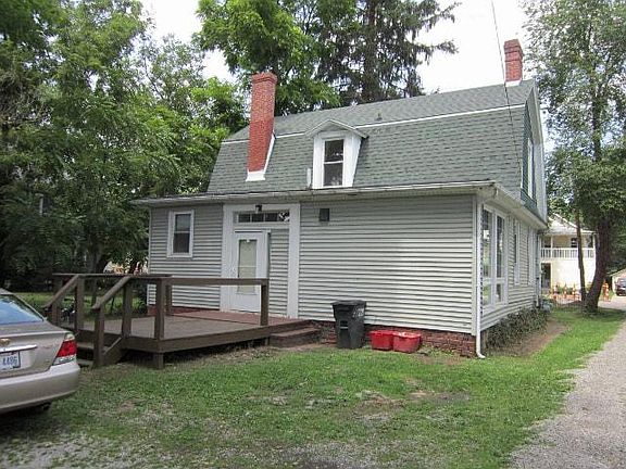 4th image of 221 W Union St
