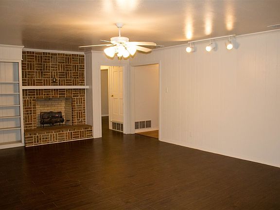 5th image of 805 E Fairmont St