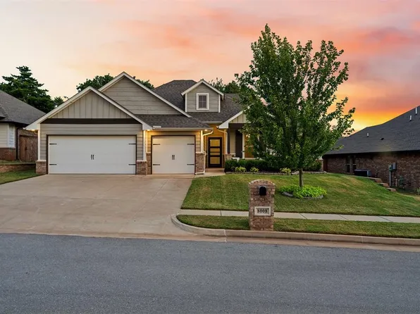 8008 Mimosa Dr, Edmond, OK 73034