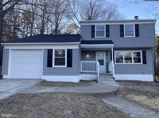 50 Deer Park Cir, Blackwood, NJ 08012