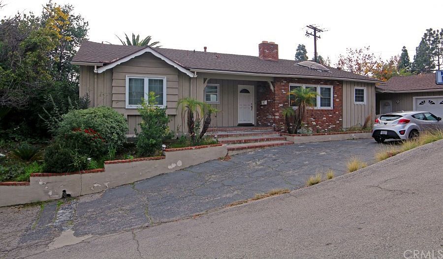 1st image of 1590 Trenton Ave