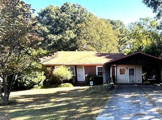 2264 Mark Trl, Decatur, GA 30032