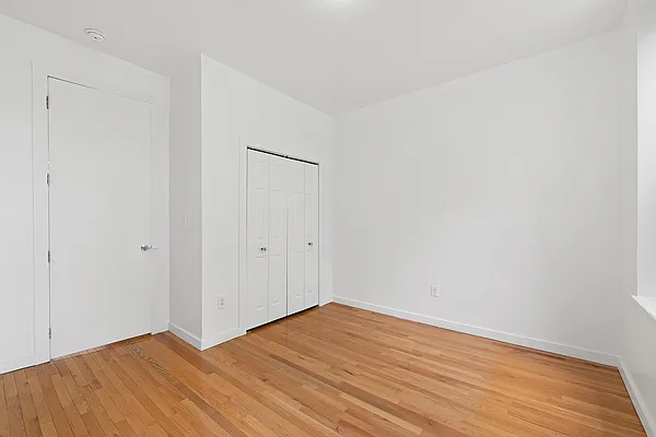 Rented by REAL New York | media 10