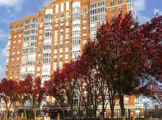 250 E Harbortown Dr APT 805, Detroit, MI 48207