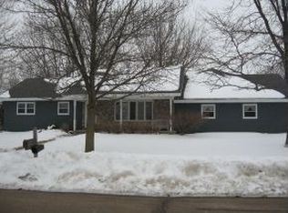 1288 S Prospect St, Shawano, WI 54166