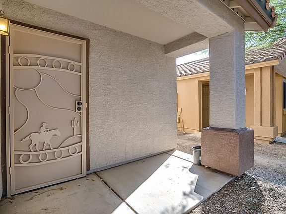 2nd image of 18473 S Berrybrooke Pl