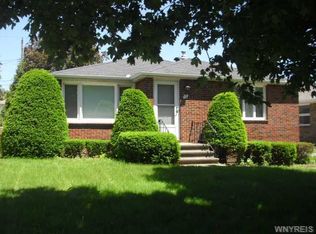 12 Victoria Blvd, Cheektowaga, NY 14225