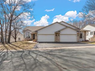 12771 Falcon Dr, Apple Valley, MN 55124